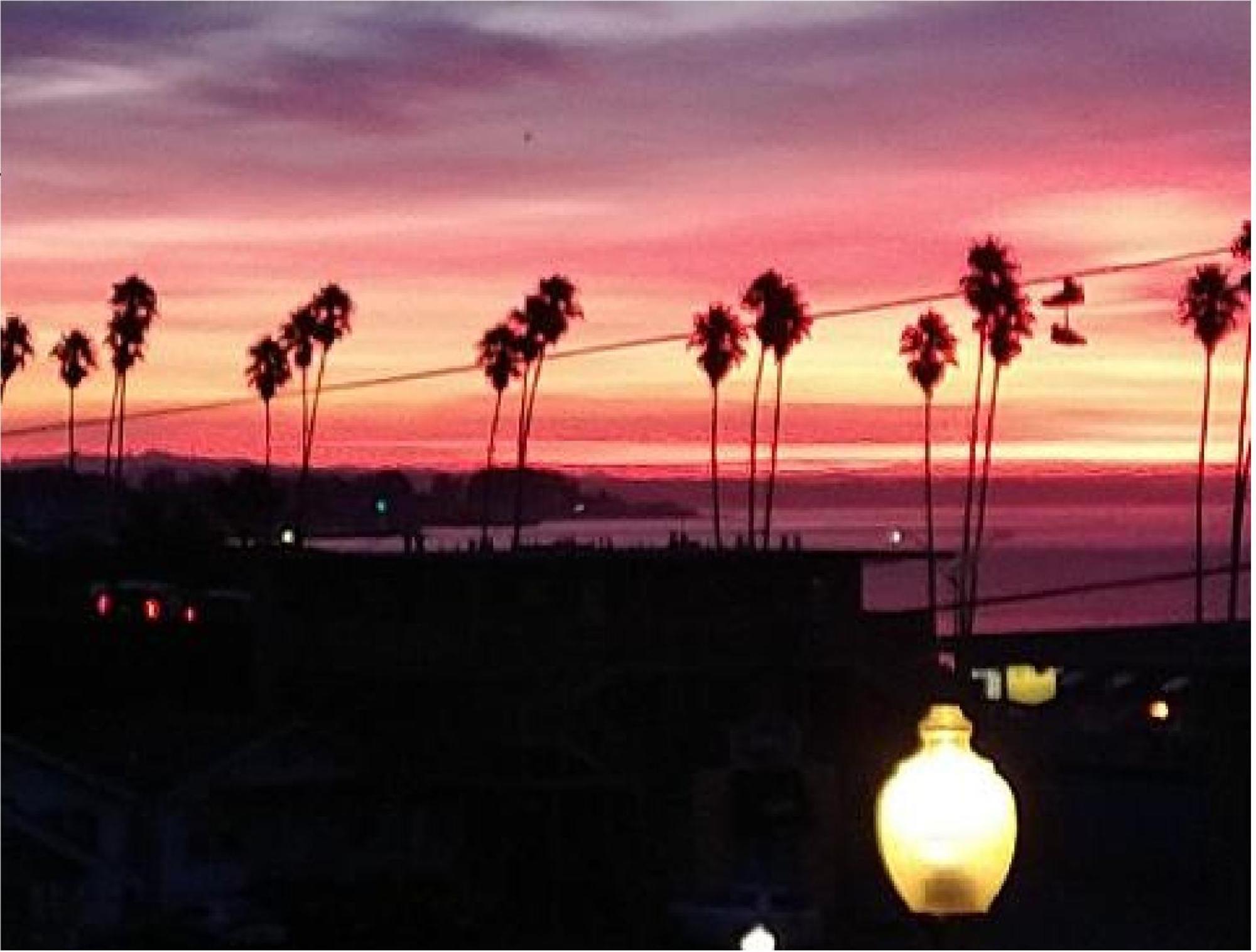 Howard Johnson By Wyndham Beach Boardwalk Hotel Santa Cruz