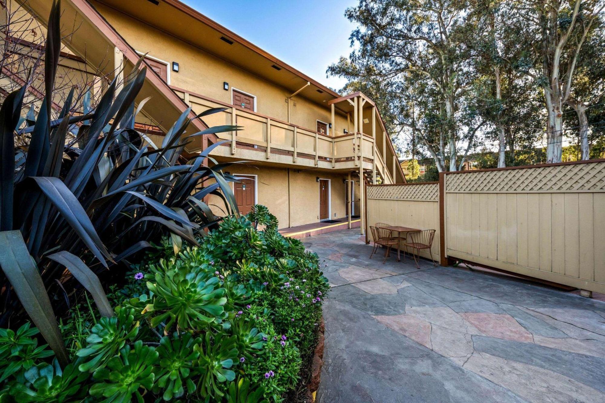 Howard Johnson By Wyndham Boardwalk 2* Santa Cruz